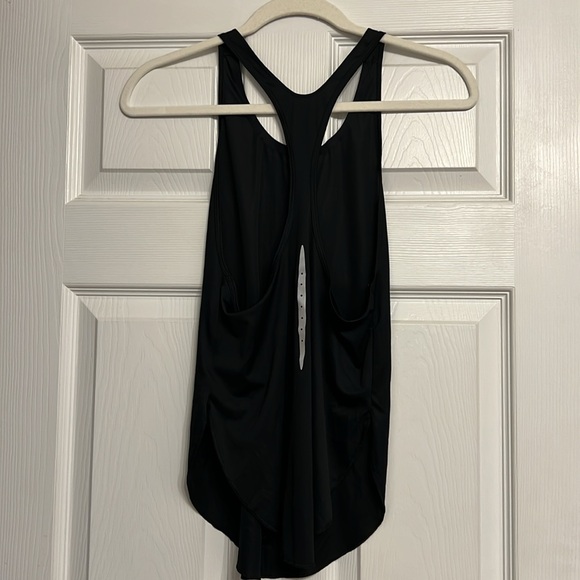 Women’s Nike Workout Top - Picture 4 of 6